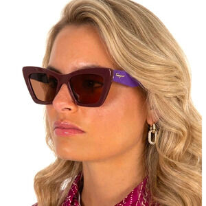 NWT Salvatore Ferragamo SF929S-209 Sunglasses